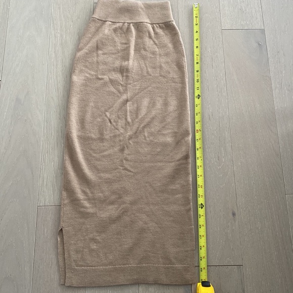 Wilfred Free Gentiane Skirt - Picture 2 of 2